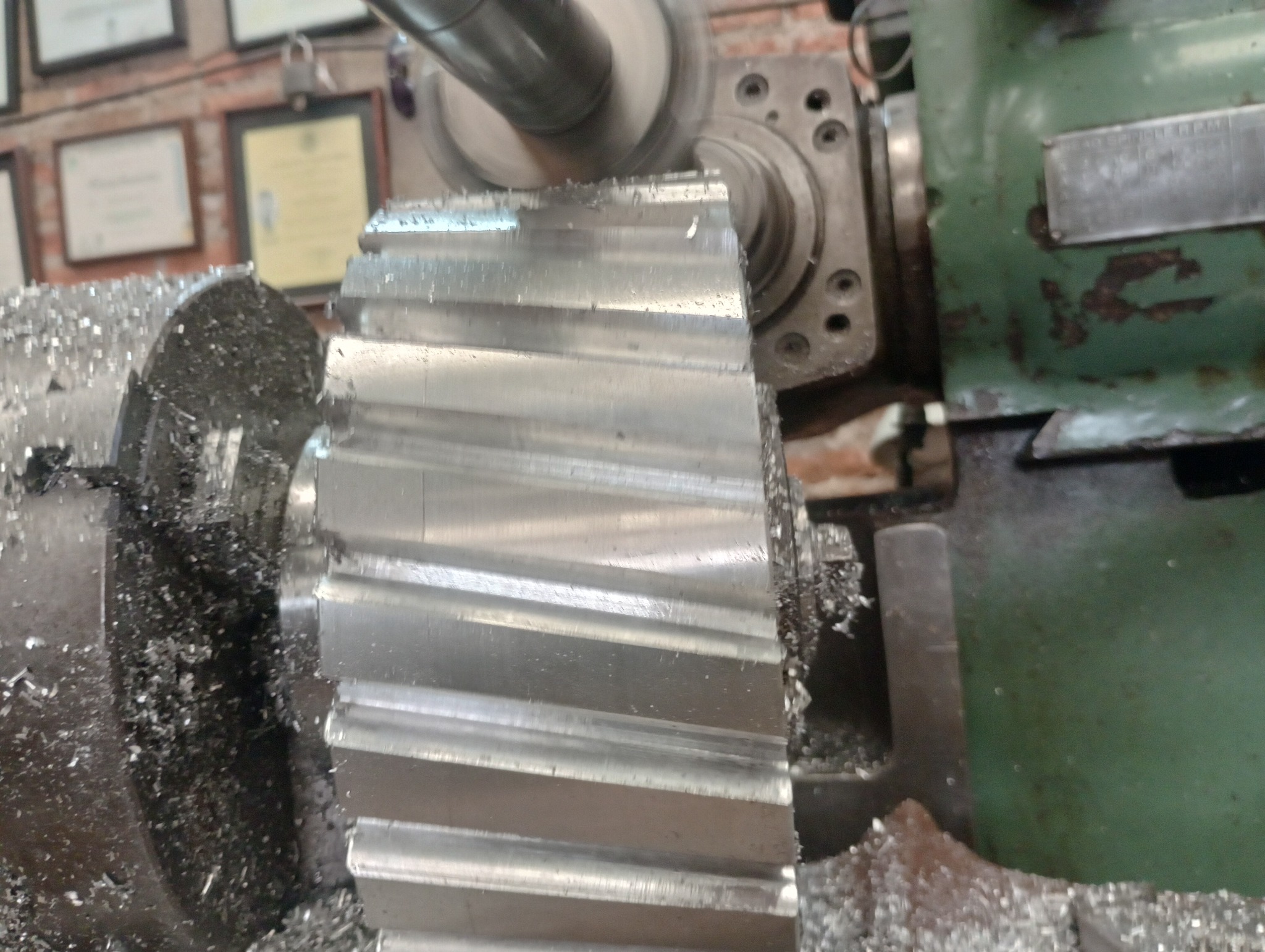 Proceso de fabricación de engrane de aluminio